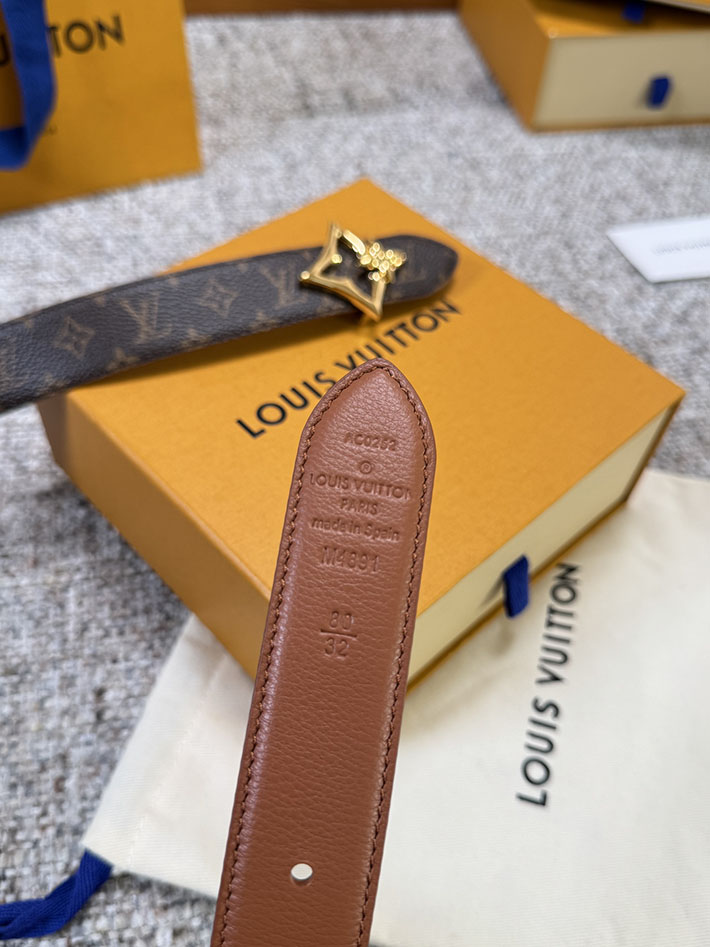 ルイヴィトン アウトレット店舗 LOUIS VUITTON ベルト・フラワーグラム 30MM リバーシブル M4392W ルイヴィトン ベルト 値段 - 画像 (5)