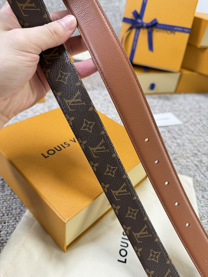 ルイヴィトン アウトレット店舗 LOUIS VUITTON ベルト・フラワーグラム 30MM リバーシブル M4392W ルイヴィトン ベルト 値段 - 画像 (4)