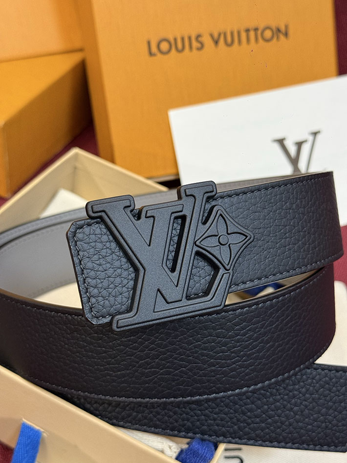 ルイヴィトン アウトレット店舗 LOUIS VUITTON ベルト・LV イニシャル 40MM リバーシブル 2701916 ヴィトン ベルト メンズ 人気 - 画像 (2)