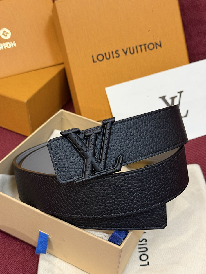 ルイヴィトン アウトレット店舗 LOUIS VUITTON ベルト・LV イニシャル 40MM リバーシブル 2701917 ヴィトン ベルト メンズ バックル - 画像 (3)