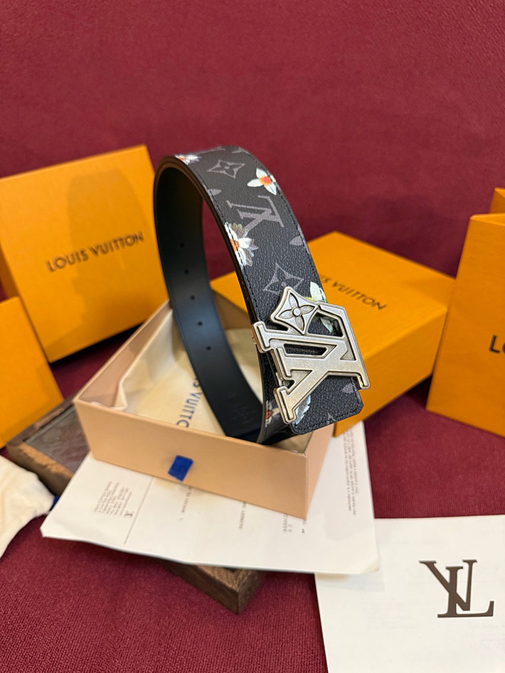 ルイヴィトン アウトレット店舗 LOUIS VUITTON ベルト・LV イニシャル モノグラム・フラワー 40MM リバーシブル 2701980 ヴィトン ベルト メンズ バックル - 画像 (3)