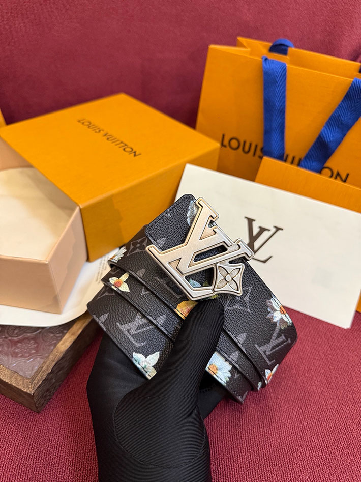 ルイヴィトン アウトレット店舗 LOUIS VUITTON ベルト・LV イニシャル モノグラム・フラワー 40MM リバーシブル 2701980 ヴィトン ベルト メンズ バックル - 画像 (2)