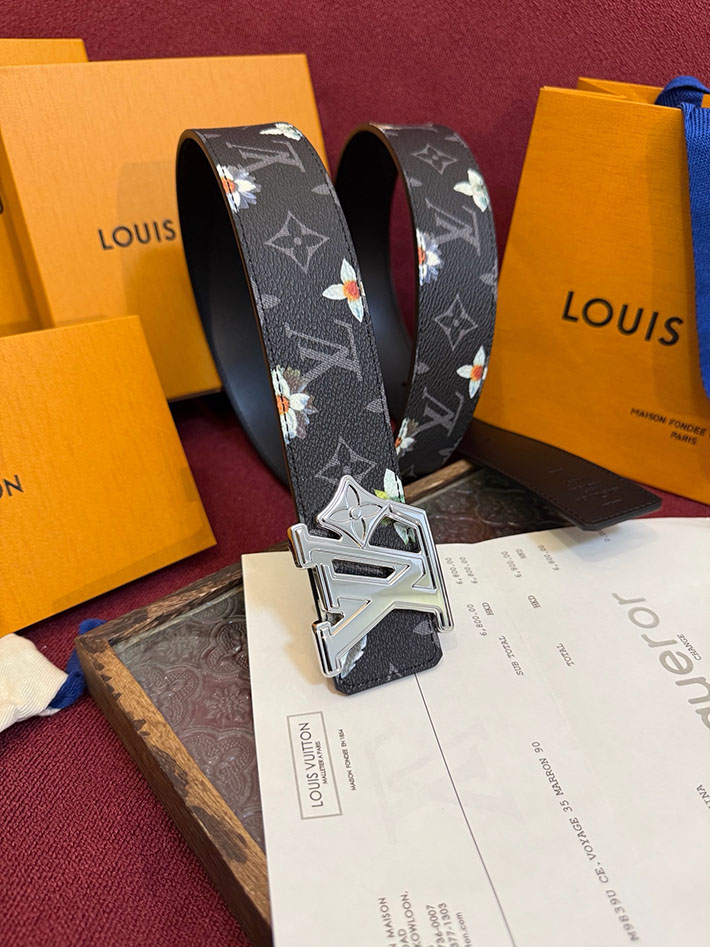 ルイヴィトン アウトレット店舗 LOUIS VUITTON ベルト・LV イニシャル モノグラム・フラワー 40MM リバーシブル 2701981 ヴィトン ベルト 安い - 画像 (6)