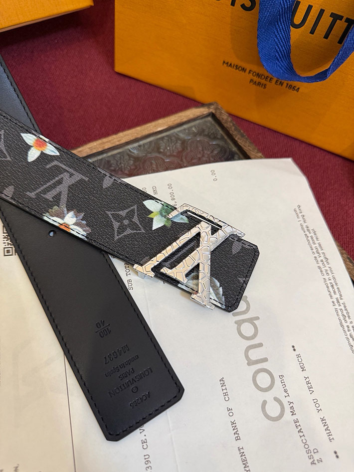 ルイヴィトン アウトレット店舗 LOUIS VUITTON ベルト・LV イニシャル モノグラム・フラワー 40MM リバーシブル 2701982 ルイヴィトン ベルト アウトレット - 画像 (5)