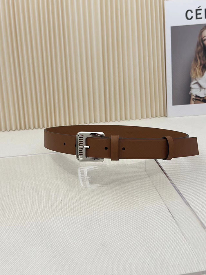 ミュウミュウ アウトレット 店舗 MiuMiu レディース 30mm カットアウト レザーベルト ナッパレザー 2701988 Miumiu ベルト アウトレット - 画像 (9)
