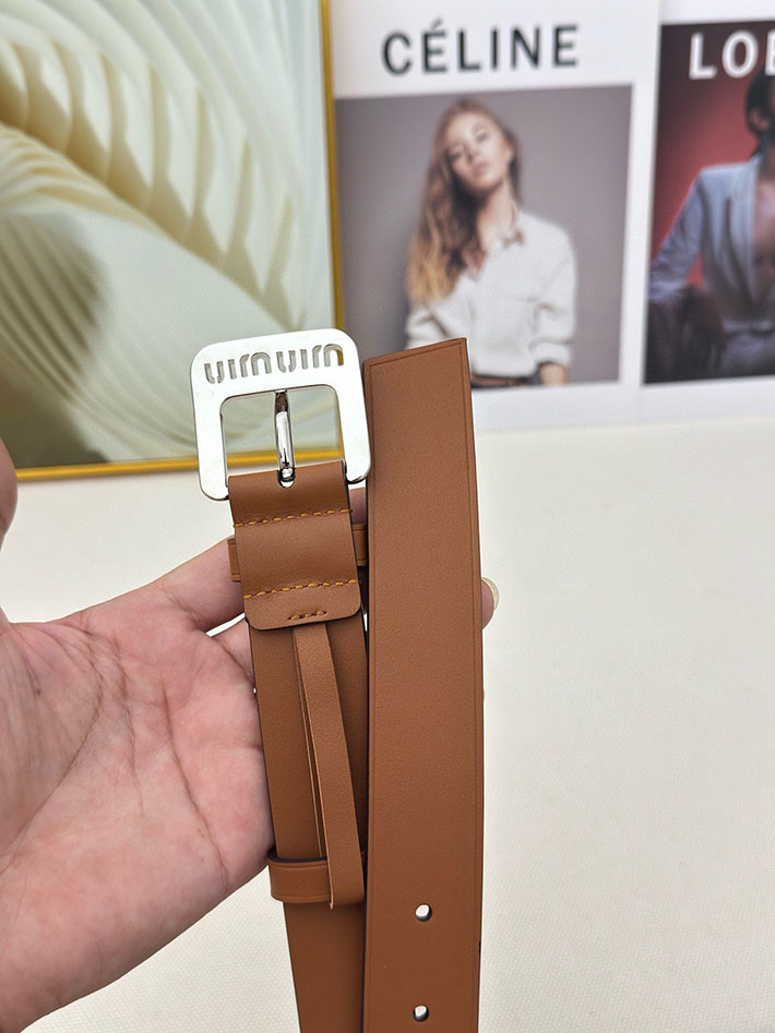 ミュウミュウ アウトレット 店舗 MiuMiu レディース 30mm カットアウト レザーベルト ナッパレザー 2701988 Miumiu ベルト アウトレット - 画像 (3)