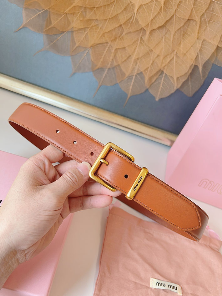 Miumiu ベルト セール