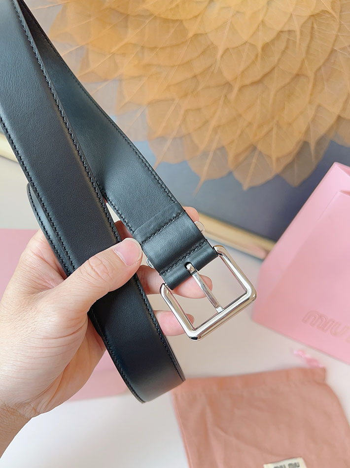 ミュウミュウ アウトレット 店舗 MiuMiu 35mm 本革 牛革 レザー ウエストベルト 細め カジュアル 2701995 Miumiu ベルト 新作 - 画像 (3)