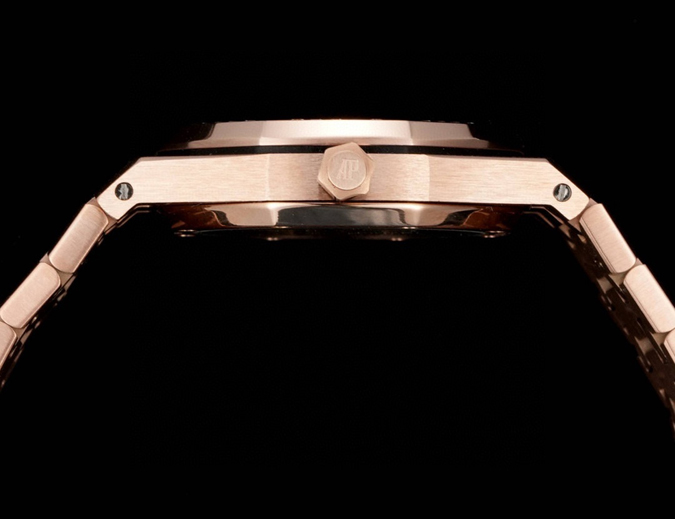 オーデマピゲスーパーコピー N級品通販オーデマ・ピゲ ロイヤルオーク レプリカ 34mm ブルー グランドタピスリー ダイヤモンド風 時計オーデマピゲ値段 - 画像 (4)