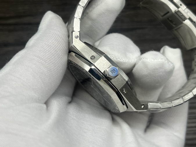 オーデマピゲスーパーコピー N級品通販AP ロイヤルオーク 26574ST 万年暦 ブルーダイヤル 後付ダイヤ スターダスト 高級感 オーデマピゲ時計レディース - 画像 (5)