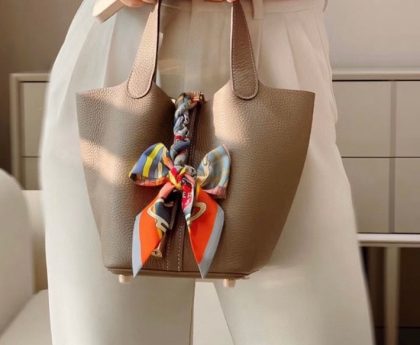 エルメス ピコタン 定価