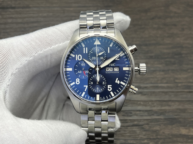 IWC 時計 メンズ 人気