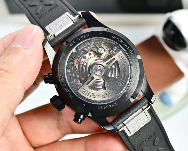 ブランド腕時計専門店 通販IWC パイロットウォッチ パフォーマンス クロノグラフ セラタニウム ブラック 腕時計iwc 時計 パイロットウォッチ - 画像 (7)