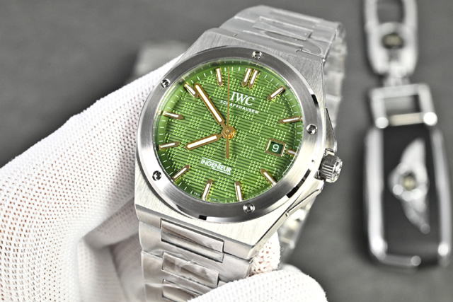 ブランド腕時計専門店 通販IWC インジニアー オートマチック グリーングリッド チタニウム風 ステンレスブレスレット iwc 時計 人気 - 画像 (3)