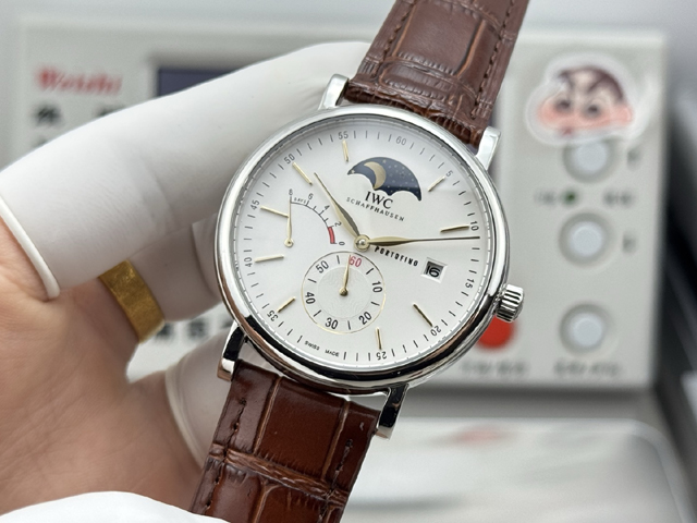 ブランド腕時計専門店 通販IWC レプリカ ポートフィノシリーズ 万年暦 ムーンフェイズ ブラウンストラップ 自動巻き iwc 時計 公式 - 画像 (3)
