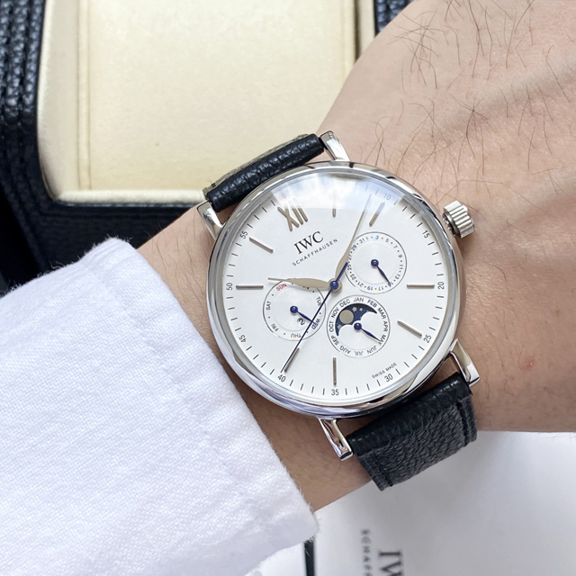 ブランド腕時計専門店 通販IWC ポルトフィーノ パーペチュアルカレンダー シルバーダイヤル ブルーベルト iwc 時計 ポルトギーゼ - 画像 (3)