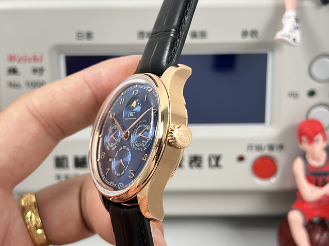 ブランド腕時計専門店 通販IWC ポルトギーゼ パーペチュアルカレンダー ブルー アーマーゴールド風 レプリカ 正装向け iwc 時計 人気 オートマチック - 画像 (6)