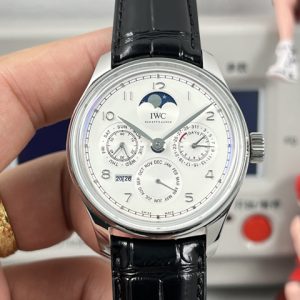 IWC 時計 メンズ 人気