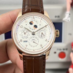 IWC 時計 メンズ 人気