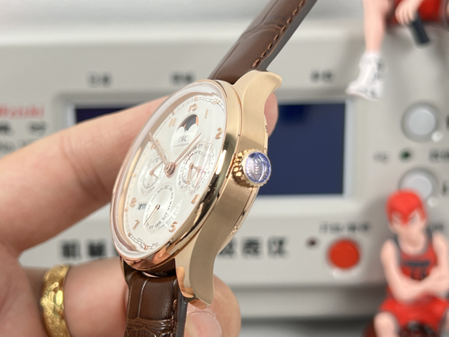 ブランド腕時計専門店 通販IWC ポルトギーゼ パーペチュアルカレンダー シルバー ローズゴールド風 レプリカ 高級感 iwc 時計新作 - 画像 (7)