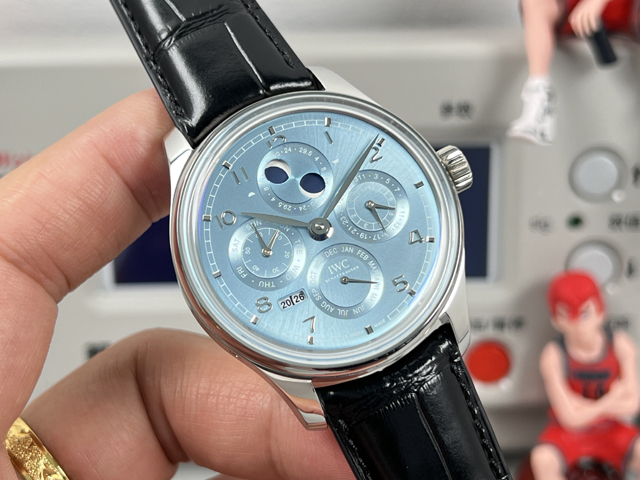 ブランド腕時計専門店 通販IWC ポルトギーゼ パーペチュアルカレンダー ホライズンブルー プラチナ風 レプリカ 高級感 iwc 時計 店舗 - 画像 (2)