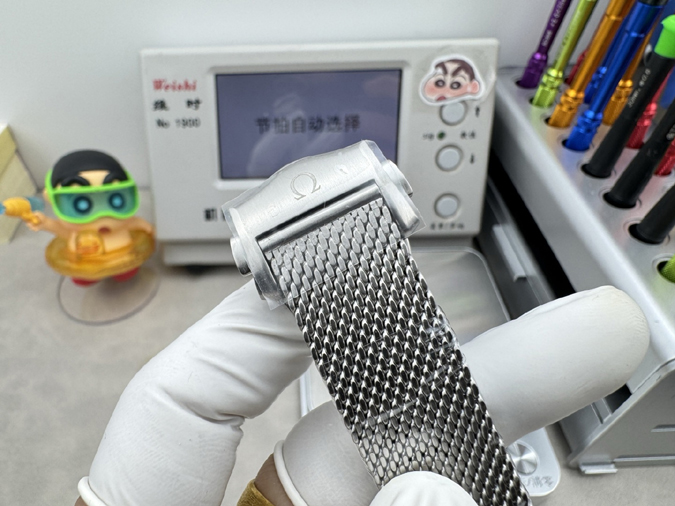 高級腕時計スーパーコピー オメガ(OMEGA) シーマスター プラネットオーシャン 600M ブランド時計 コピー - 画像 (8)