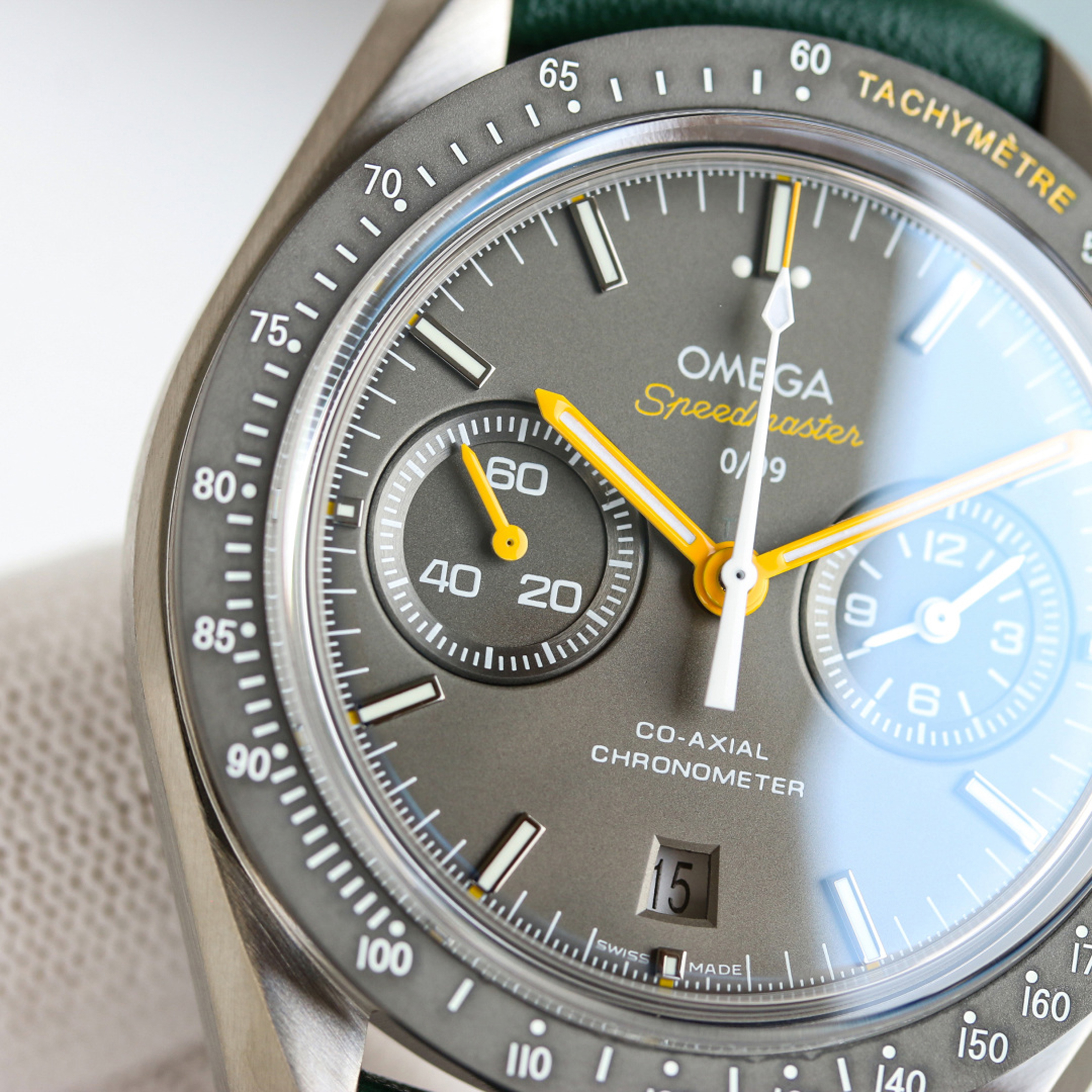 高級腕時計スーパーコピー オメガ OMEGA スピードマスター ミリメートル オメガスーパーコピー腕時計 - 画像 (3)