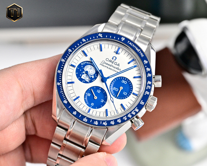 高級腕時計スーパーコピー オメガ OMEGA オメガ スピードマスター “シルバー スヌーピー アワード” 50周年記念モデル オメガ 時計 スピードマスター - 画像 (3)
