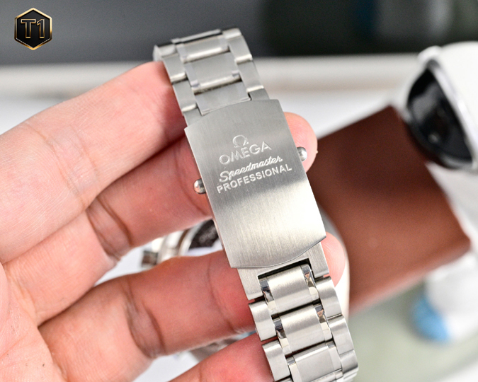 高級腕時計スーパーコピー オメガ OMEGA オメガ スピードマスター “シルバー スヌーピー アワード” 50周年記念モデル オメガ 時計 スピードマスター - 画像 (8)