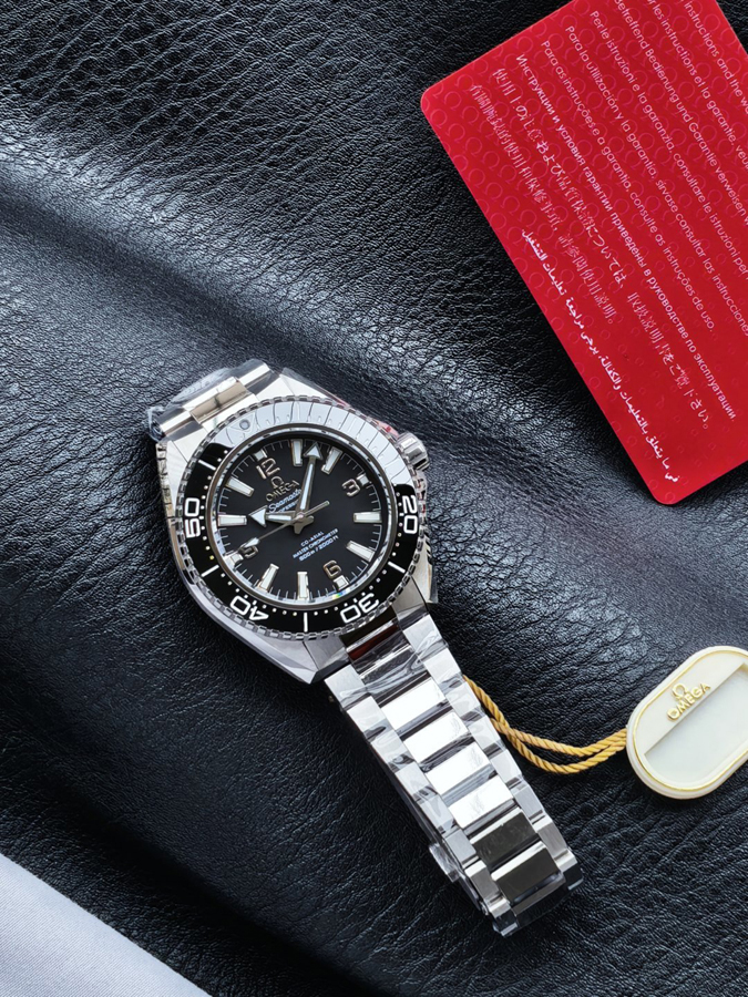 高級腕時計スーパーコピー オメガ OMEGA オメガ シーマスター ダイバーズ ブラック セラミックベゼル コーアクシャル オメガ 時計 スピードマスター - 画像 (5)