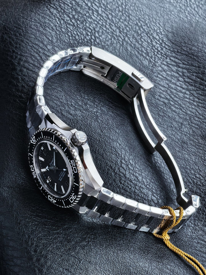 高級腕時計スーパーコピー オメガ OMEGA オメガ シーマスター ダイバーズ ブラック セラミックベゼル コーアクシャル オメガ 時計 スピードマスター - 画像 (7)