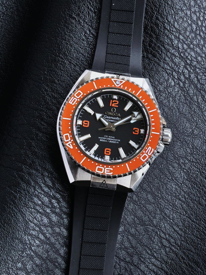 高級腕時計スーパーコピー オメガ OMEGA オメガ シーマスター ダイバーズ ブラック セラミックベゼル コーアクシャル スーパーコピー腕時計 - 画像 (2)