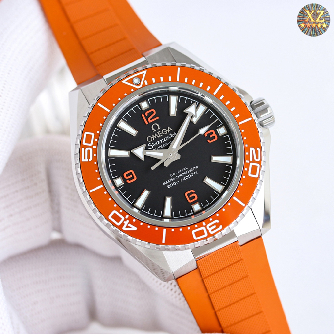 高級腕時計スーパーコピー オメガ OMEGA オメガ シーマスター プラネットオーシャン 600m 42mm オレンジベゼル ブラック文字盤 チタニウム ラバーストラップ メンズ 時計 オメガ 時計 安い - 画像 (3)