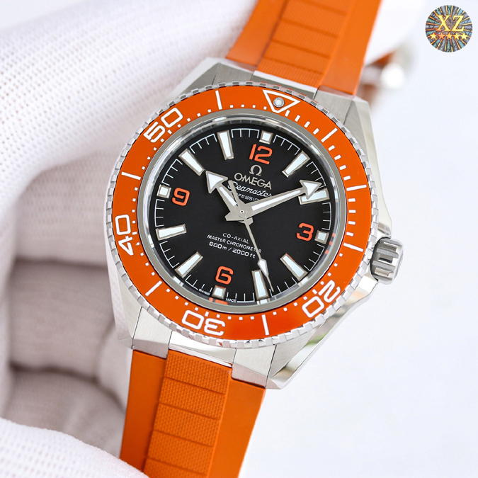 高級腕時計スーパーコピー オメガ OMEGA オメガ シーマスター プラネットオーシャン 600m 42mm オレンジベゼル ブラック文字盤 チタニウム ラバーストラップ メンズ 時計 オメガ 時計 安い - 画像 (4)