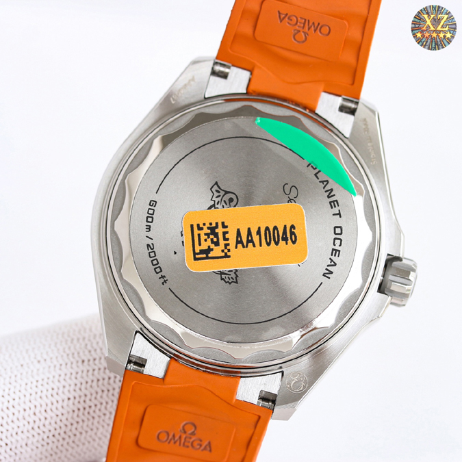 高級腕時計スーパーコピー オメガ OMEGA オメガ シーマスター プラネットオーシャン 600m 42mm オレンジベゼル ブラック文字盤 チタニウム ラバーストラップ メンズ 時計 オメガ 時計 安い - 画像 (9)
