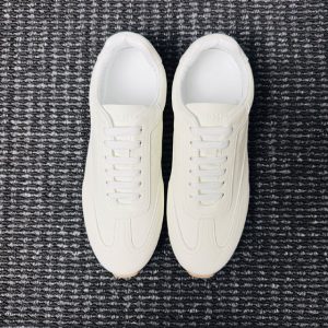 エルメス スニーカー 新作