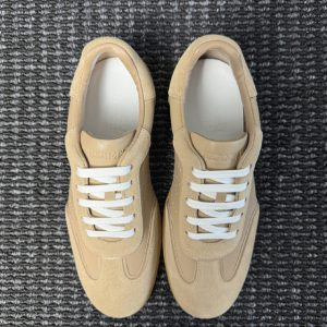 エルメス スニーカー 新作