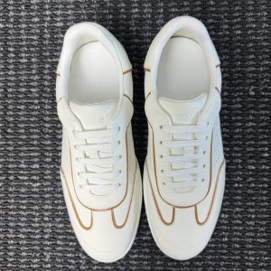 エルメス スニーカー 新作