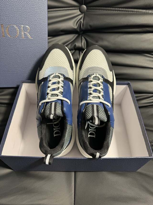 ブランド 靴 買取【ディオール】DIOR B22 スニーカー ダッドスニーカー ブルー ブラック グレー 厚底 メッシュ レザー パッチワーク オブリーク 柄 レース ディオール靴メンズ - 画像 (4)