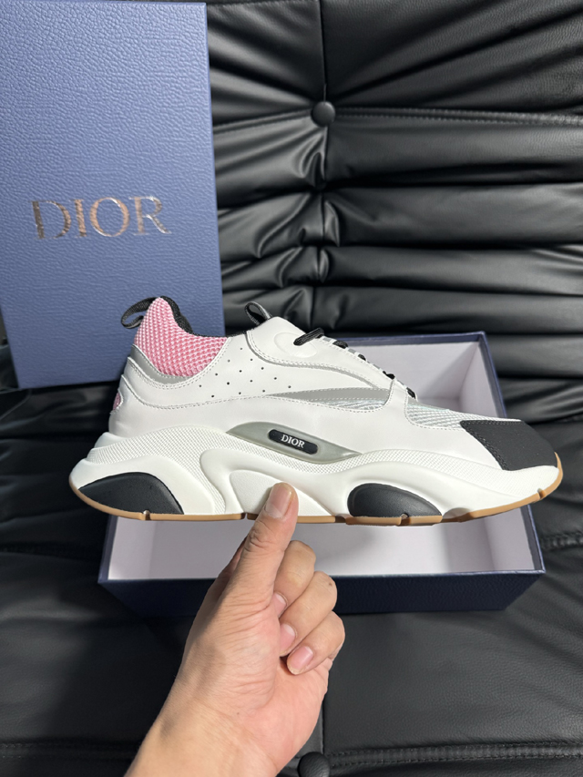 ブランド 靴 買取【ディオール】DIOR B22 スニーカー ダッドスニーカー ホワイト ピンク ブラック 厚底 ガムソール メッシュ レザー パッチワーク オブリーク 柄 レース メンズ レディース シューズ ディオール靴サイズ - 画像 (4)