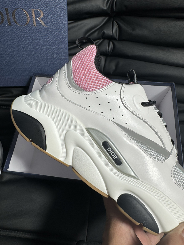 ブランド 靴 買取【ディオール】DIOR B22 スニーカー ダッドスニーカー ホワイト ピンク ブラック 厚底 ガムソール メッシュ レザー パッチワーク オブリーク 柄 レース メンズ レディース シューズ ディオール靴サイズ - 画像 (7)