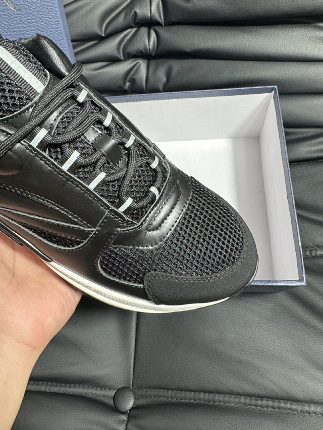 ブランド 靴 買取【ディオール】DIOR B22 スニーカー ダッドスニーカー ブラック ホワイト モノトーン 厚底 メッシュ レザー パッチワーク オブリーク 柄 レース メンズ dior スニーカーメンズ - 画像 (6)