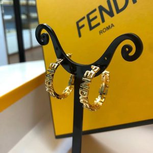 フェンディ ピアス アウトレット