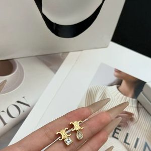 セリーヌ ピアス 人気 ランキング