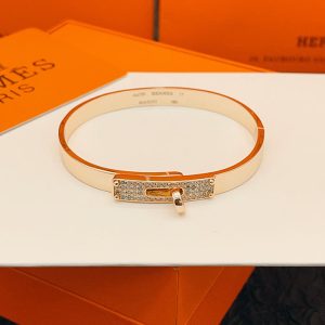 エルメス ブレスレット レディース 人気