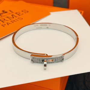 エルメス ブレスレット レディース シルバー