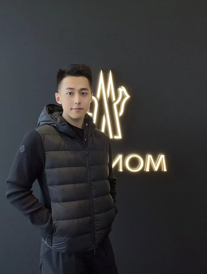 モンクレール服スーパーコピー人気店 MONCLER Cardigan Tricot 軽量なフード付きダウン入りウールカーディガンジャケット JP26015087M モンクレール ダウン 人気 ランキング - 画像 (9)