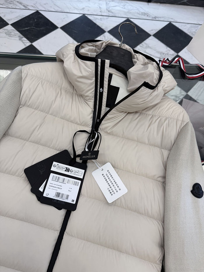 モンクレール服スーパーコピー人気店 MONCLER Cardigan Tricot 軽量なフード付きダウン入りウールカーディガンジャケット JP26015087M モンクレール ダウン 人気 ランキング - 画像 (6)