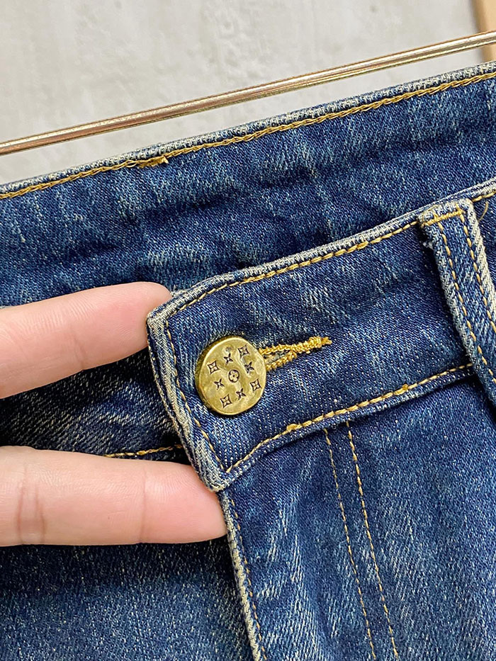 ルイヴィトン服スーパーコピー人気店 Louis Vuitton メンズ 秋冬用スリムフィットデニムジーンズ JP2601606L ルイ ヴィトン デニム 新作 - 画像 (4)