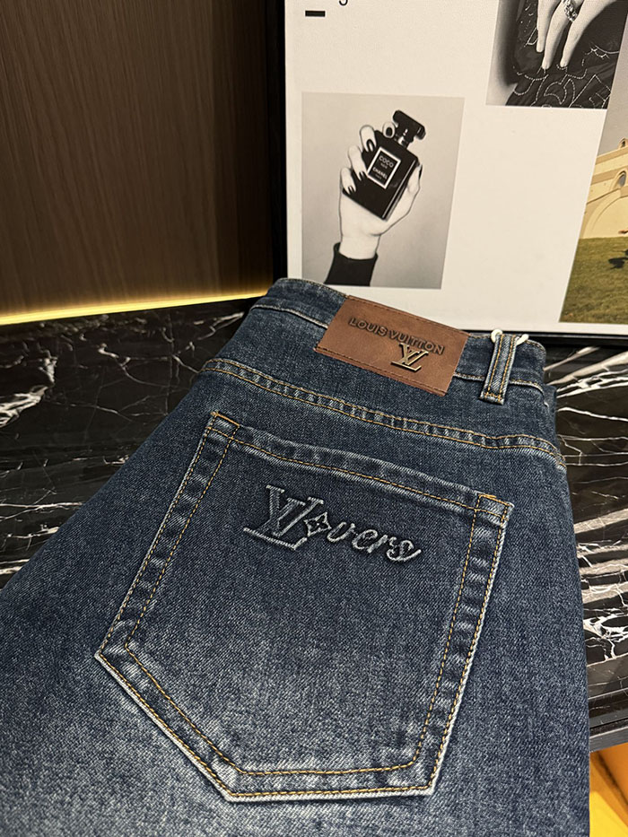 ルイヴィトン服スーパーコピー人気店 Louis Vuitton 2026メンズ カジュアル ストレートジーンズ JP2601613L ヴィトン デニム 新作 - 画像 (2)